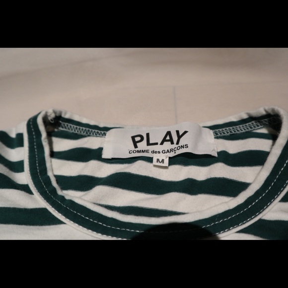 Comme does Garçons medium green striped shirt. Now you too can be like the boys. - Picture 2 of 4